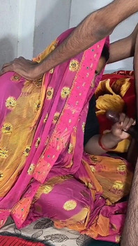 Beautiful Big Boobs Indian Bhabhi Doggystyle Fucking and Cumshot on Ass