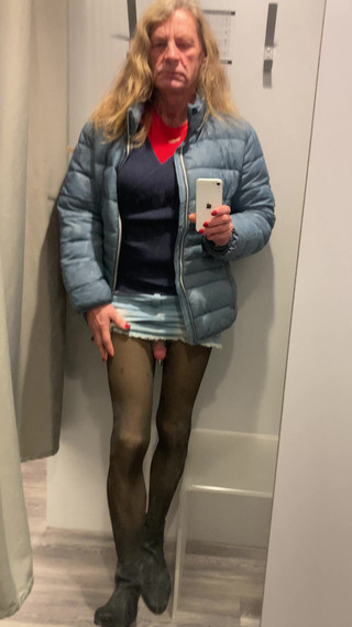 Sonitchka: चेंजिंग रूम