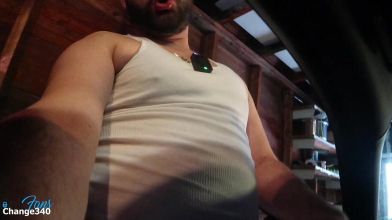 Change340: Ми трахалися в машині після того, як він сказав, що хоче цього грубо