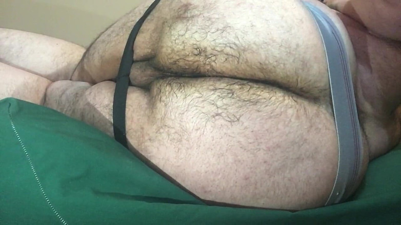 Chunky Belly Boy: Mijn harige gaatje beuken