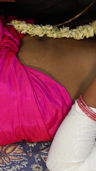 Lesbian Adik tiri Tamil