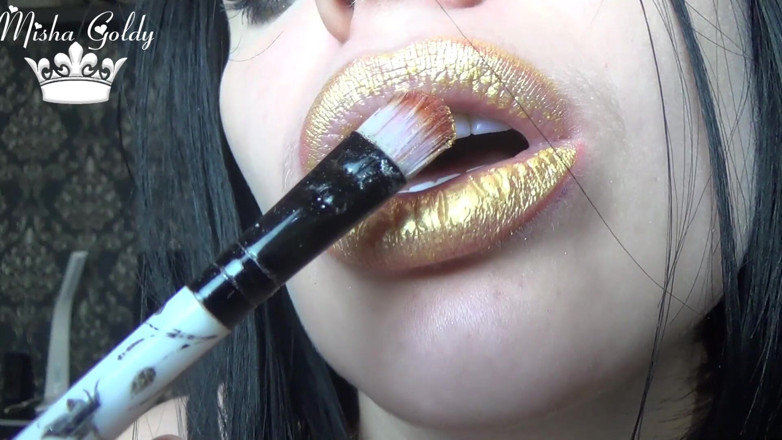 Goddess Misha Goldy: Bibir dewi emas &amp; fetish perhiasan