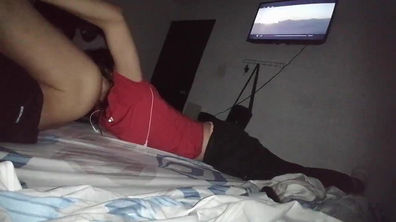 Crisanto999: Desesperada, Terminé Comiendo Su Culo Mientras Me Masturbaba.