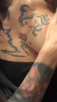 Alt Tits