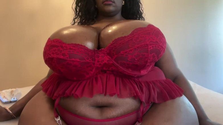 Legendary Booty Overdose: To &amp; ngon ngọt