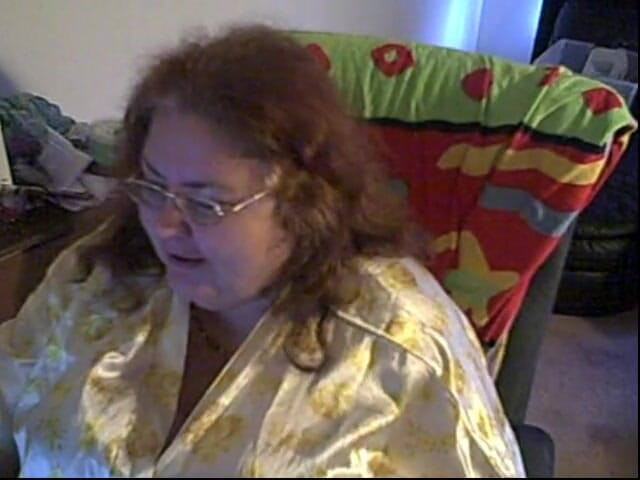 BBW nurse Vicki adventures with friends: Cam show of me playing with some balloons