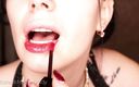 Goddess Misha Goldy: Sensuele Chanel lippenstift vergoed spel! Maak me nat met je...