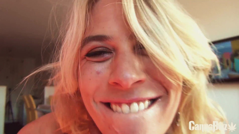 Cumbizz: Dutch Blondes Takes BBC on 420day