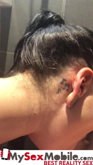 MySexMobile: La ninfomane Jolee ama fare sesso anale e un bbc...