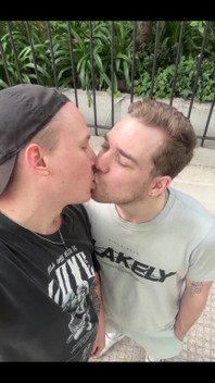 Beijando como sempre fazemos