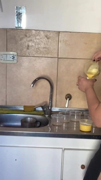Cocinar Con Poca Ropa