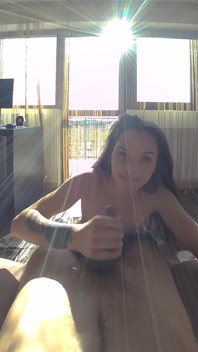 Faciálová fantazie: Potěšení pokryté mrdkou hubené kočičky