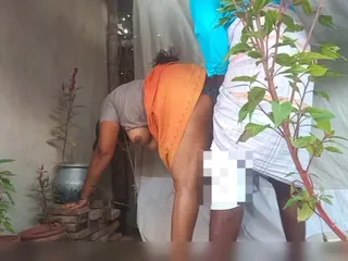 Priyanka314: Big Cock Blowjob with Indian Aunty