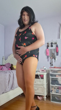 Pantyhose and Heels!