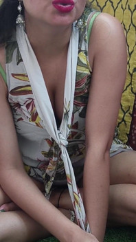 Desi heißes Bhabhi wird frech für Gand, Chut Chudai, enger arsch anal und muschi ficken, mit Hindi Audio