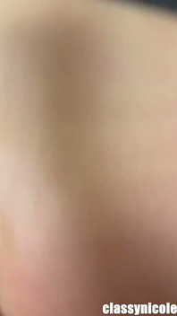 Waffle house pov(dekhne ka bindu) Jasper aur Nicole ke saath pablik baathroom men chudaee