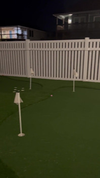 Hraní Golfu s Hot Fijii Pornbox Shortie Vibes
