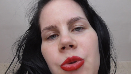 Anna Sky: Гігантська жінка хоче тебе з'їсти