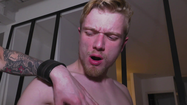 Gaybareback: Gangbang met heterowerkers