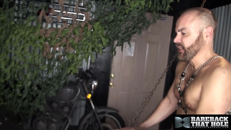 Bareback That Hole: ベアバックザットホール マイク・シルツ ベアバックス エリック・ウルフの視点スリーサム