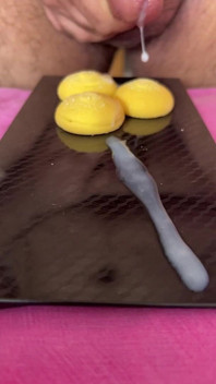 Does Anyone Not Like Sperm Cookies?