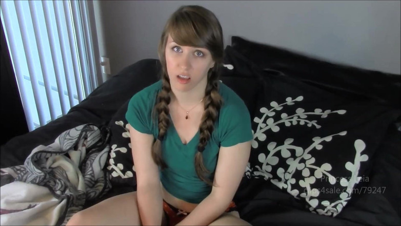 Princess Leia: Desperate Stepsister Creampied