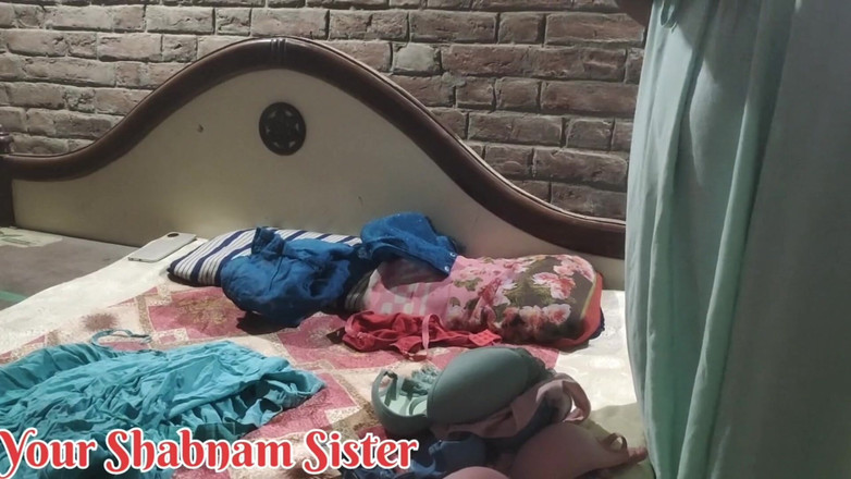 Hot Nisha bhabhi: Komşu arkadaşım beni sikmek istiyor.