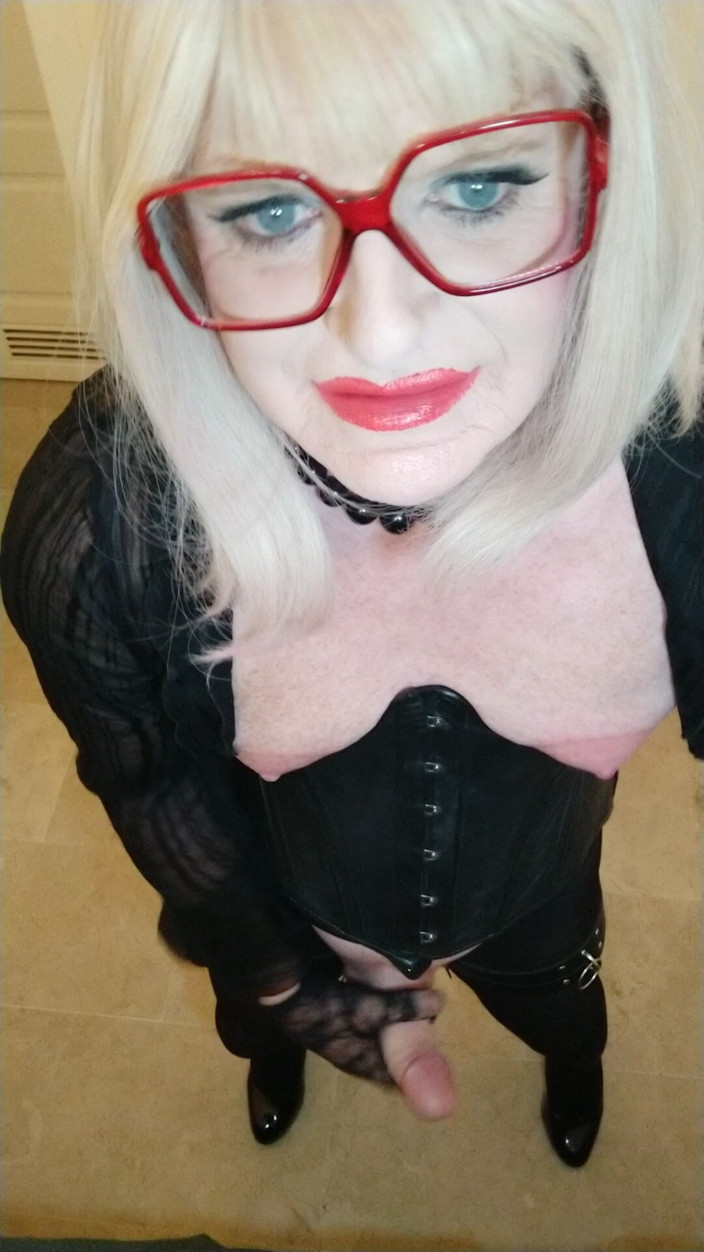 Emma Browne: Dark Mistress at Play