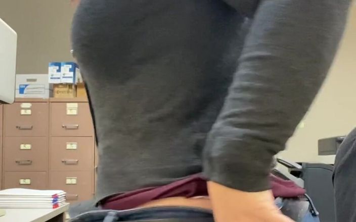 Ms Amanda: Přišel šéf
