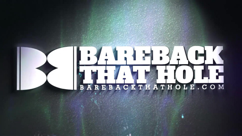 Bareback That Hole: Гарячий дна Ітан Чейз без презерватива приймає збуджений член покровителя Тіто