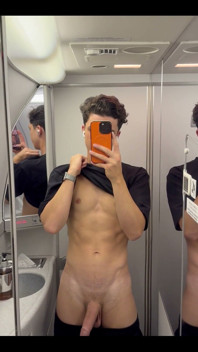 Turbulence Got My Dick Bouncing Don’t Worry! Landed Safely Back in Melbourne