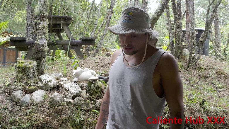 Calientehubxxx: Bahçıvan-Kolombiya Bölüm 2