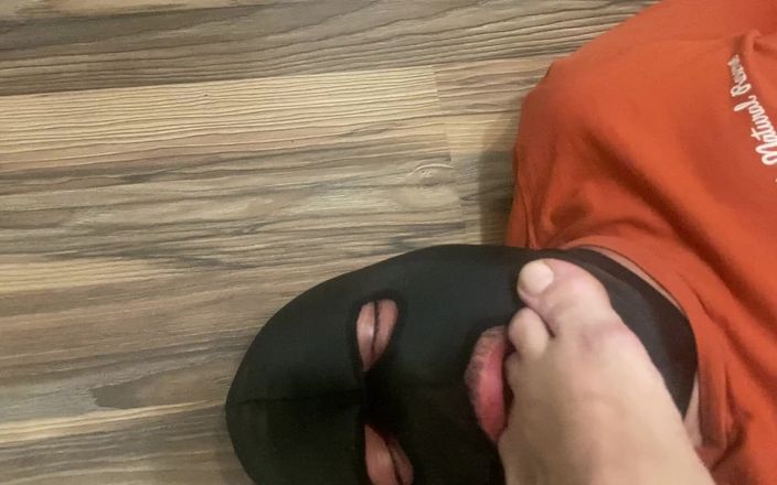 PriyaNaavya: Uzun bir günün ardından ayaklarıma tap