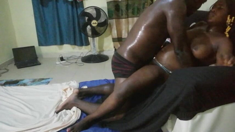 Pornsexlive: Saat Aku Basah Kakak Tiriku