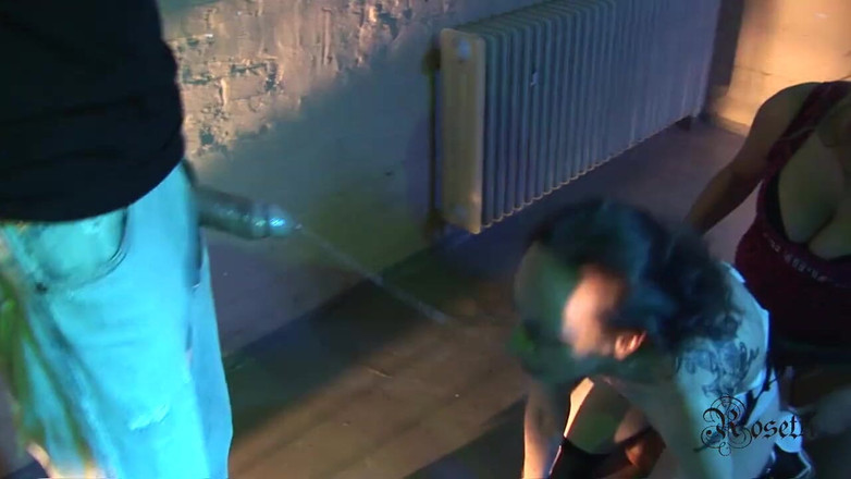 Rosetti: Deepthroat och Piss dricka