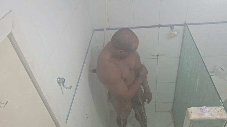 Alex Big: Naughty Bath with Me