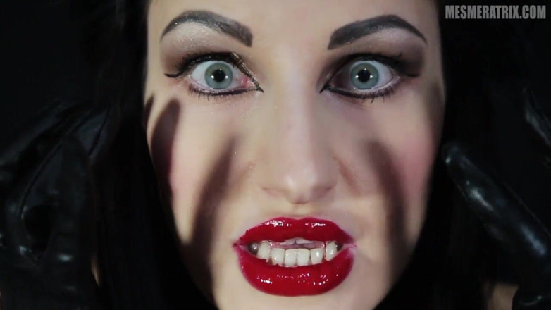 Lady Mesmeratrix Official: Succubus se vrací ...