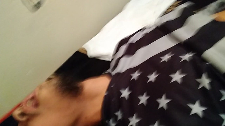 AlexAlejandro13: No puedo dejar de sacudir