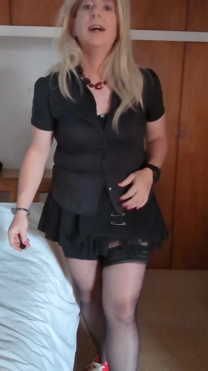 Big Dildo, Sexy Lingerie, Hard Orgasm, Watch Me Cum!