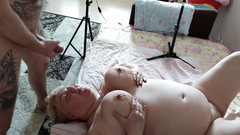 Zona901: Masturbuję mojego kutasa i spermę w ustach mamuśki i na...