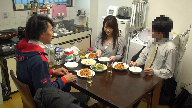 DOC channel: 아마추어 POV: 다른 남자와 섹스하는 마누라를 보고 싶어하는 남편. #36-1