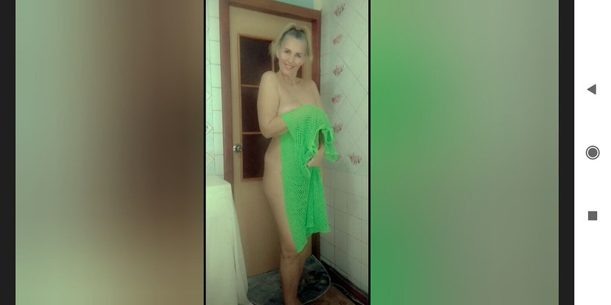 Lukerya: Lukerya nezapomíná ani na novoroční pozdravy