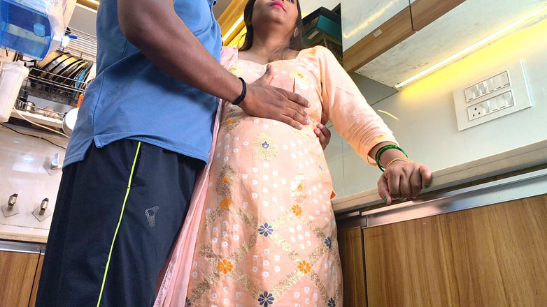 Kajal_pro: Desi Stepmother Hindi Real Sex with Stepson in Kitchen and...