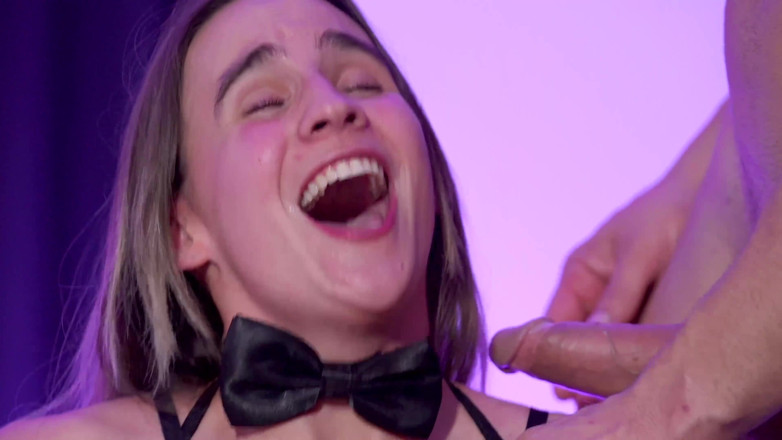 Jet sex prod: Belgian Girl Bangs 2 Guys