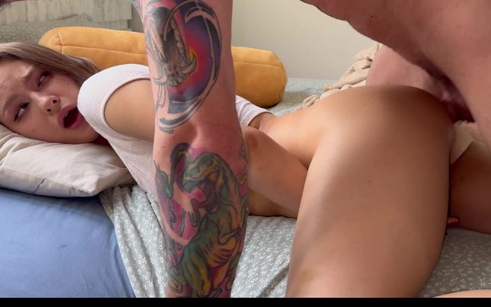 Alexa Poshspicy: Tu ne peux pas me baiser la chatte ces jours-ci,...