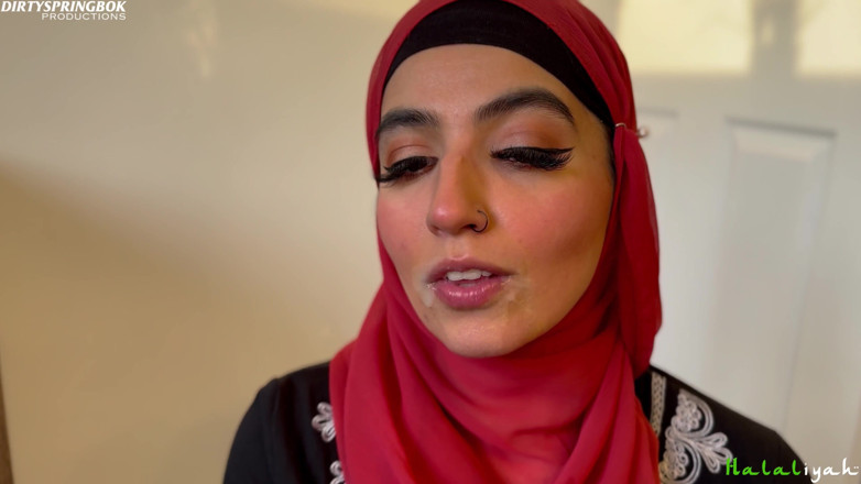 Aaliyah Yasin: Aaliyah Yasin stara się nie połykać spermy przyrodniej brata
