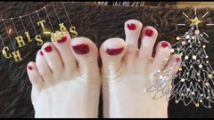 BadAssBitch: Nohy MILFka si vezmou Vánoce