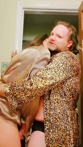Satin Fetish King: Milf in gold satin blouse sucks and fucks