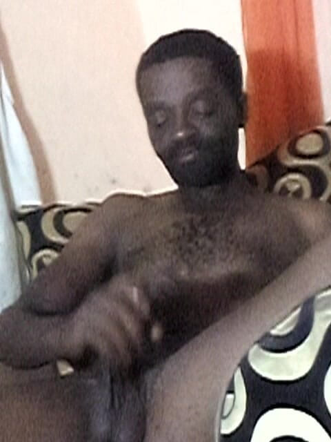 Funxxx34: Ahaf Il Buongiorno Si Masturba Con Un Grande