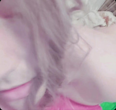 Kitty_Cross: Hands-free Cumshot Runway Ready: Krok ve stylu